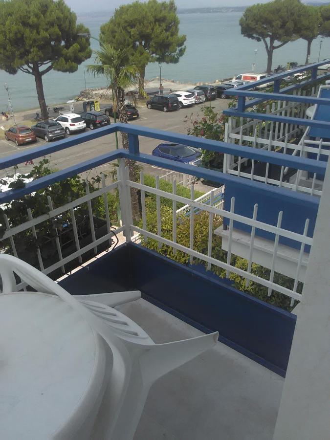Hotel Cristallo เปสเคียรา เดล การ์ตา ภายนอก รูปภาพ